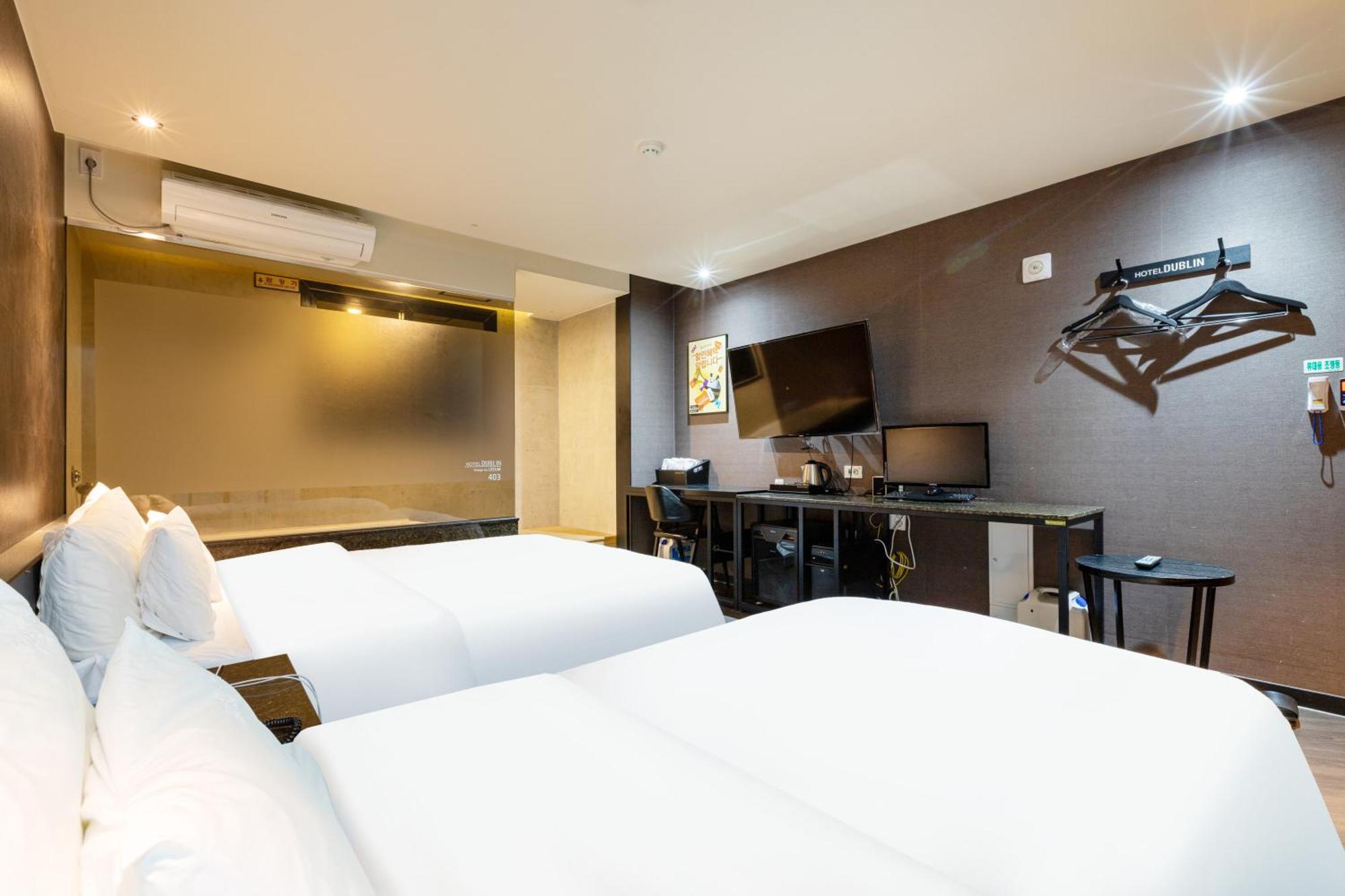 Dublin Hotel Пусан Екстер'єр фото