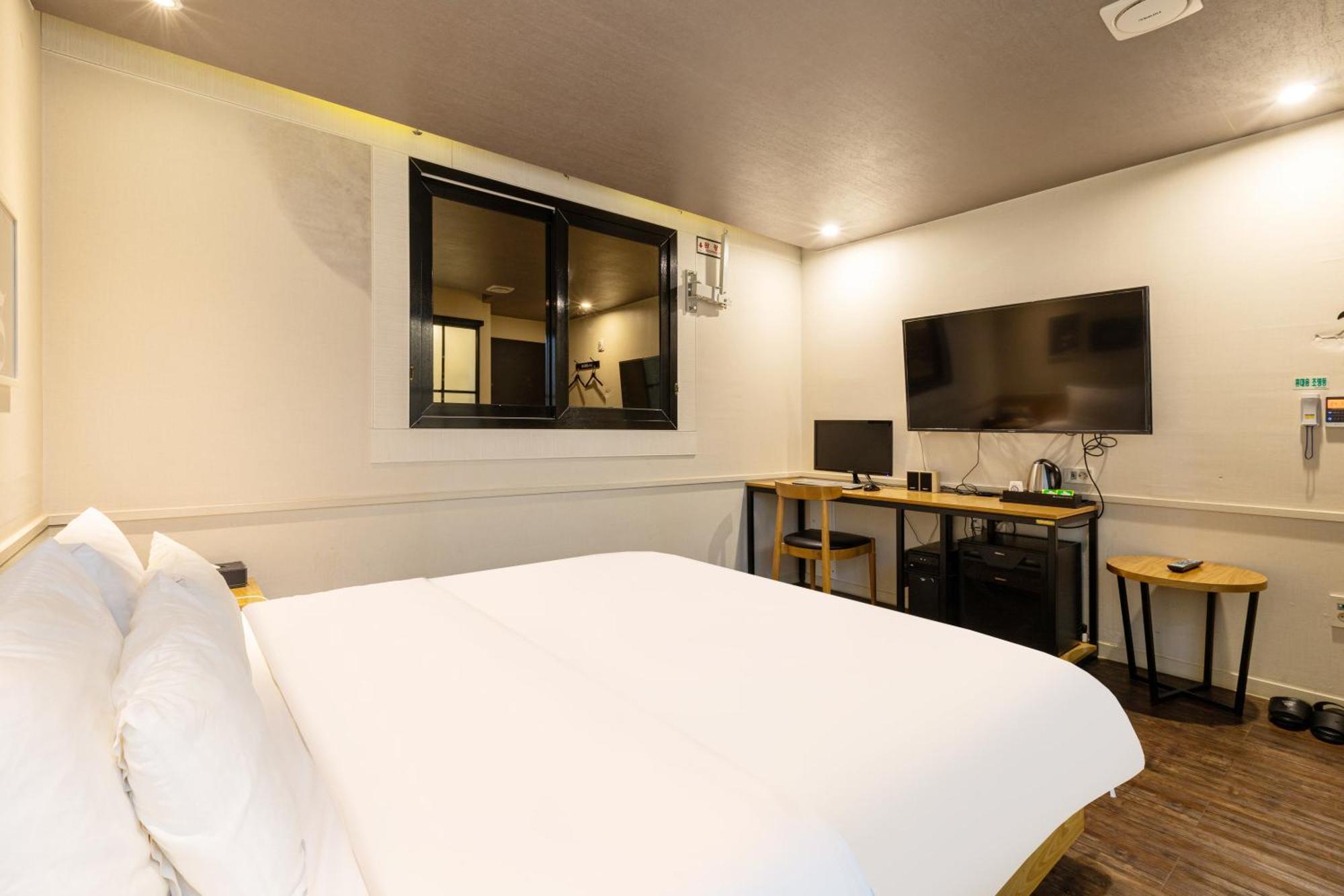 Dublin Hotel Пусан Екстер'єр фото